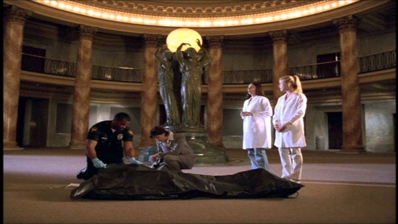 Backdrop – Bat Attack - Angriff der Fledermäuse