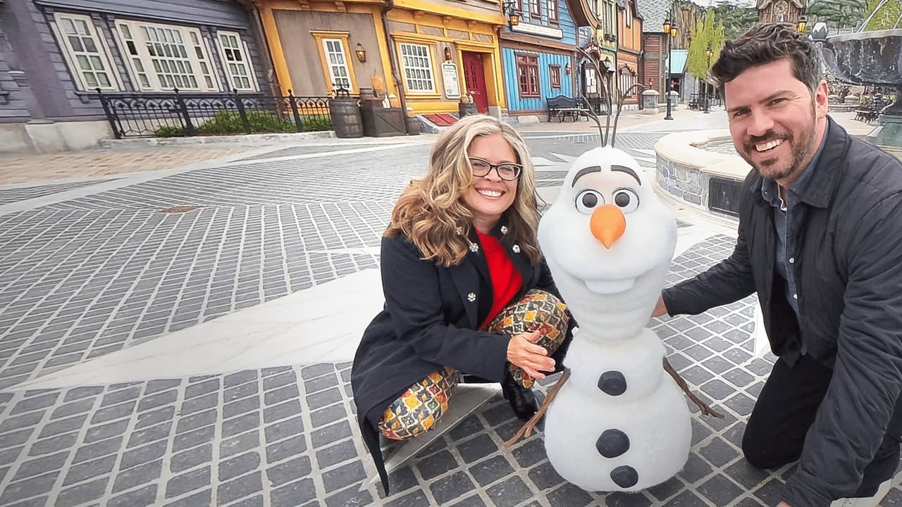 Backdrop – Disney+ Insider World of Frozen