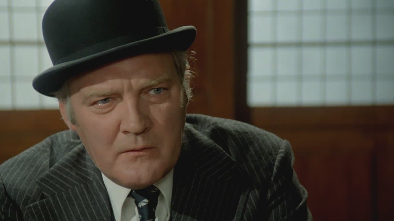 Backdrop – Die Olsenbande steigt aufs Dach