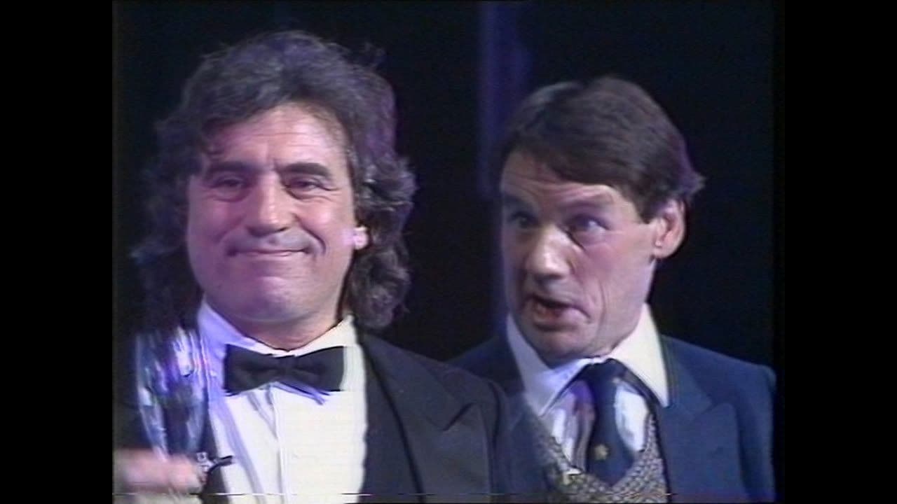 Backdrop – Comedians Do It On Stage