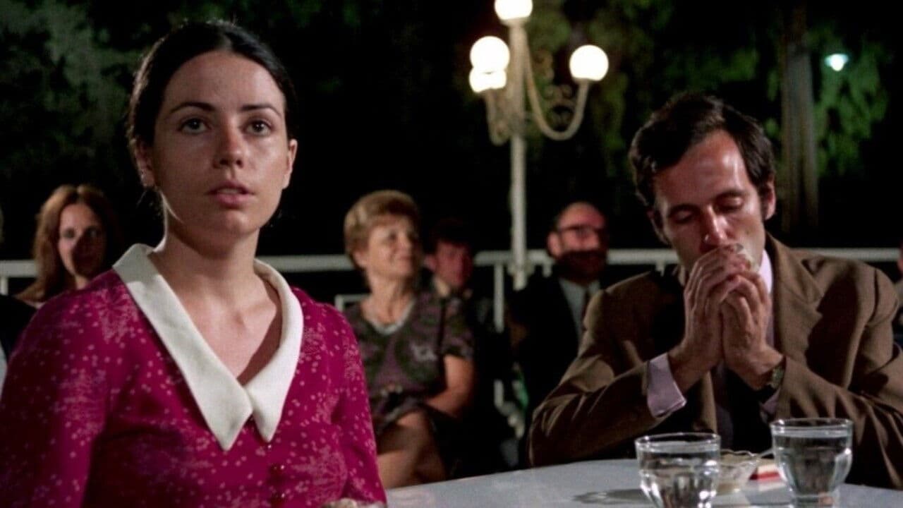 Backdrop – Το Προξενιό της Άννας