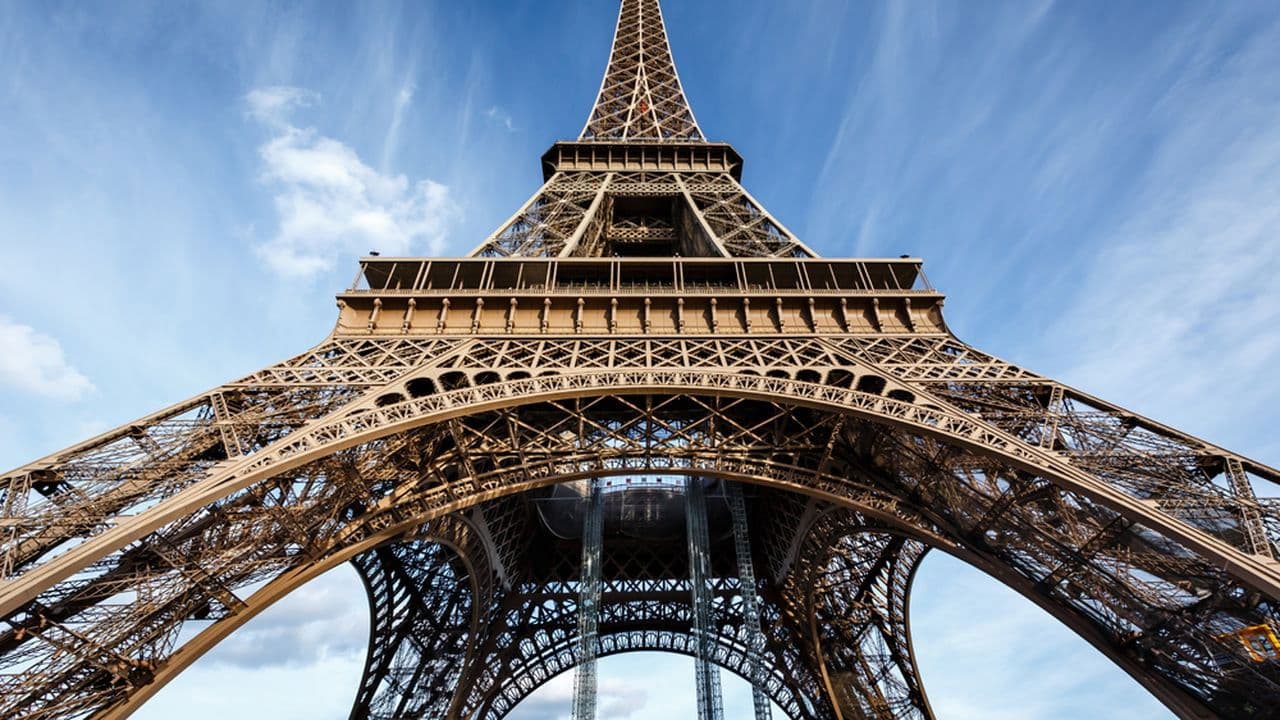 Backdrop – Tour Eiffel : les 10 secrets de l'icône de Paris