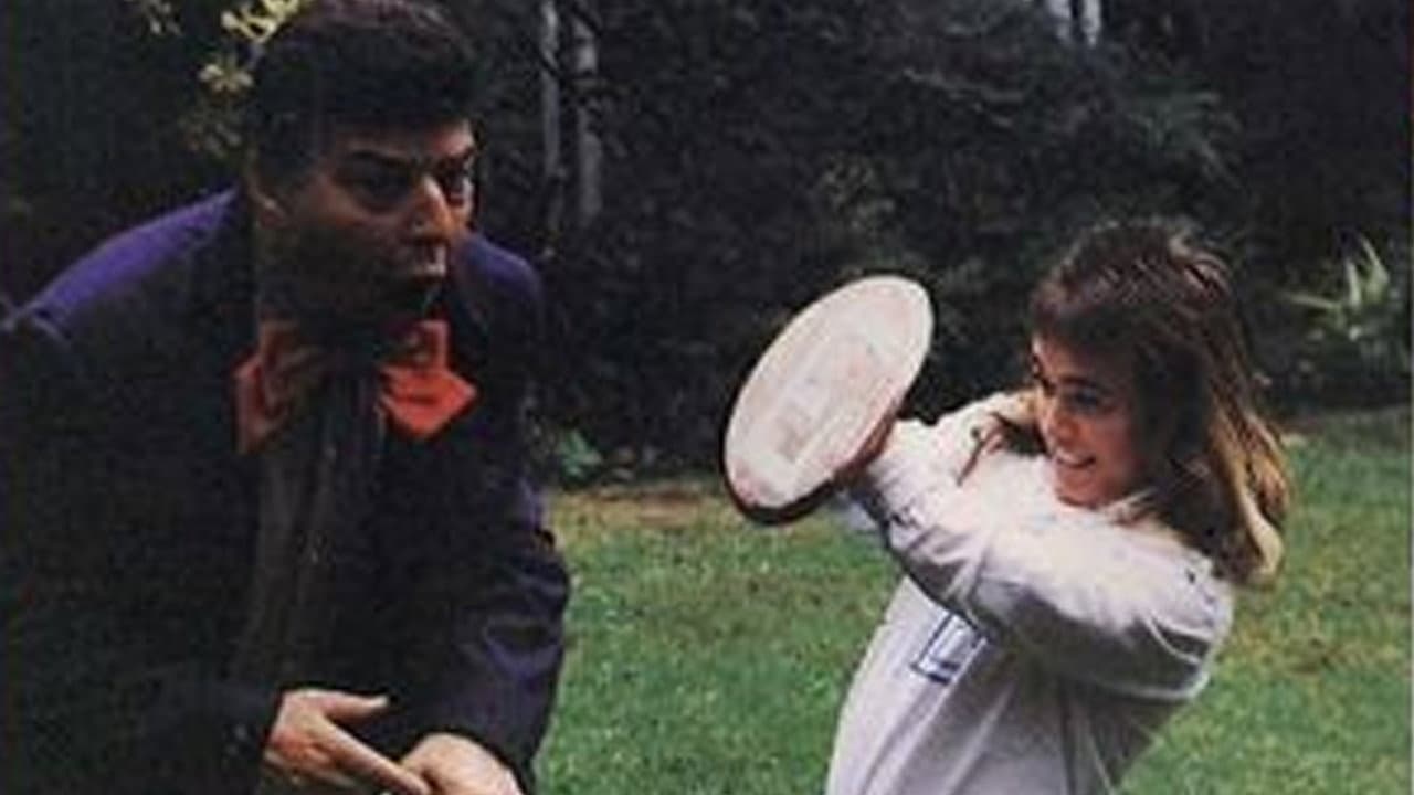 Backdrop – Los Enormes