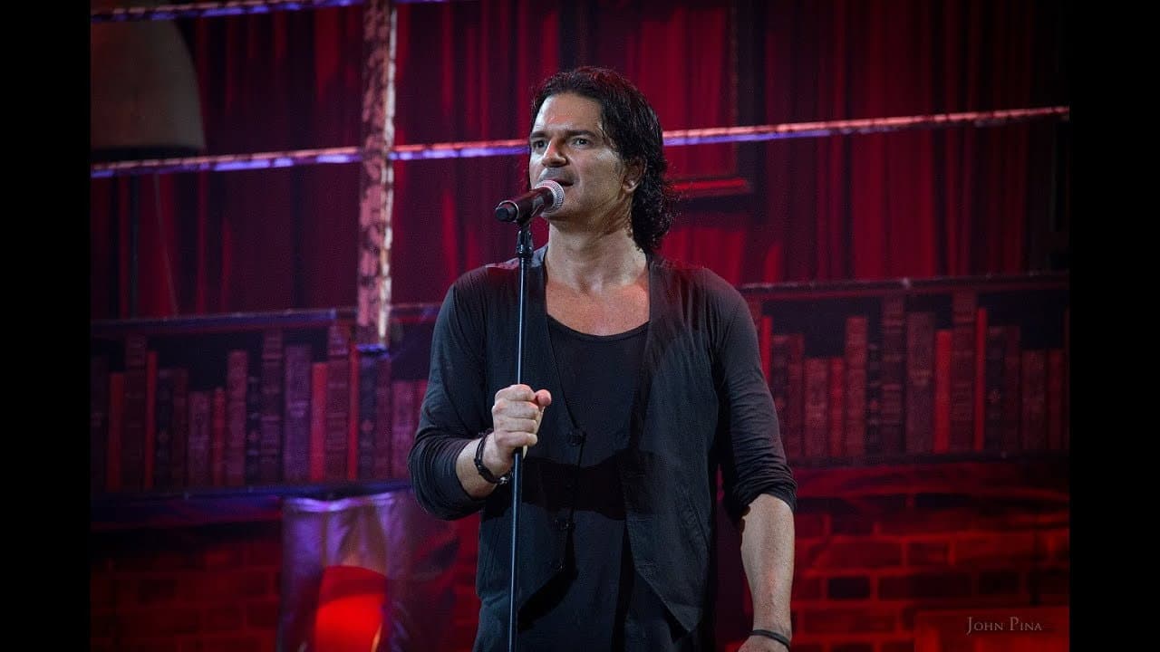 Backdrop – Arjona Metamorfosis en Vivo