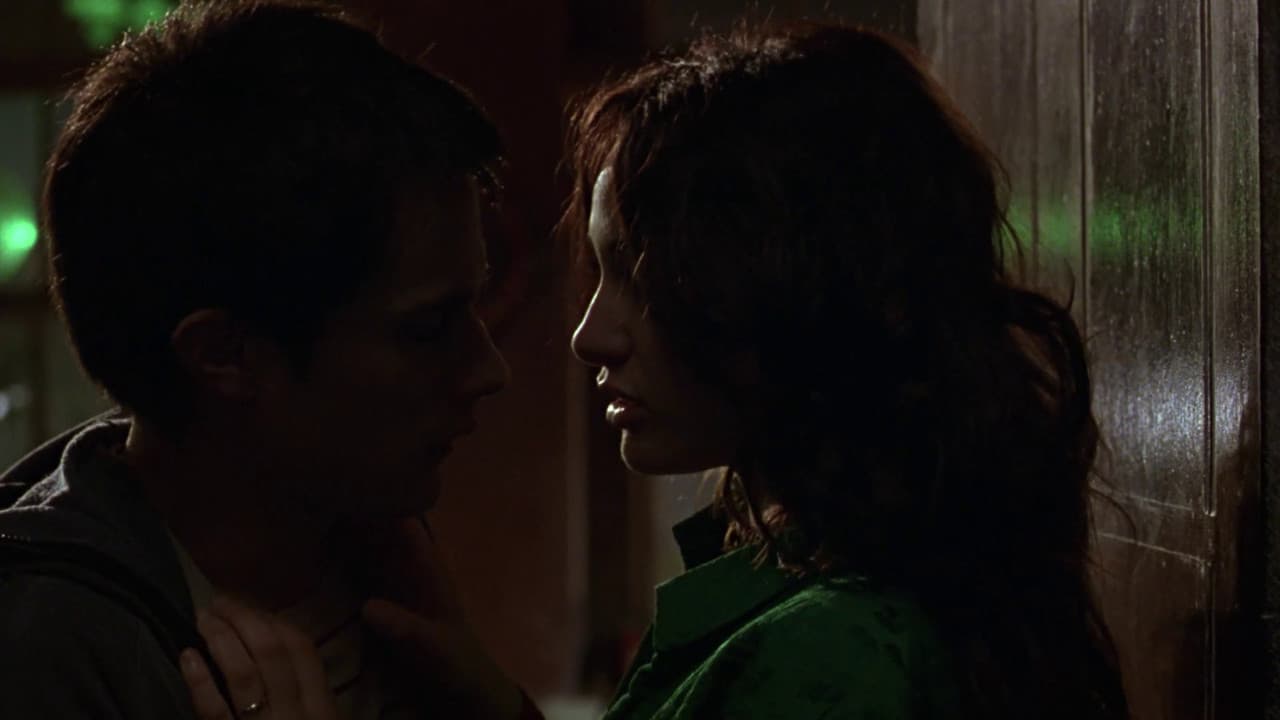 Backdrop – Ein gefährlicher Kuss