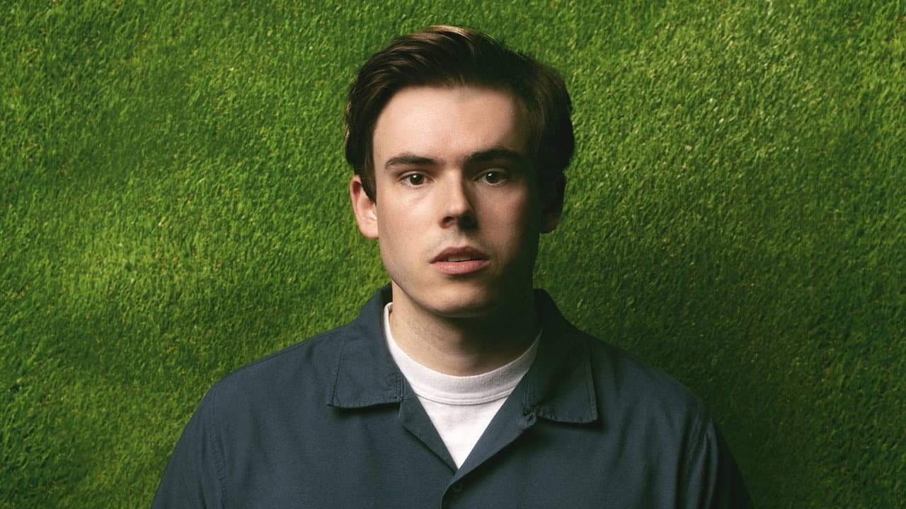 Backdrop – Rhys James: Spilt Milk