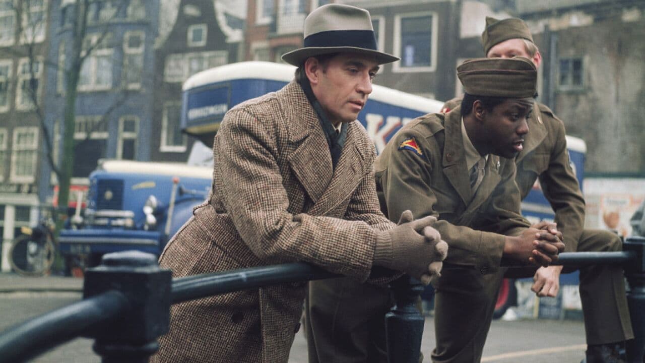 Backdrop – Van der Valk und das Mädchen