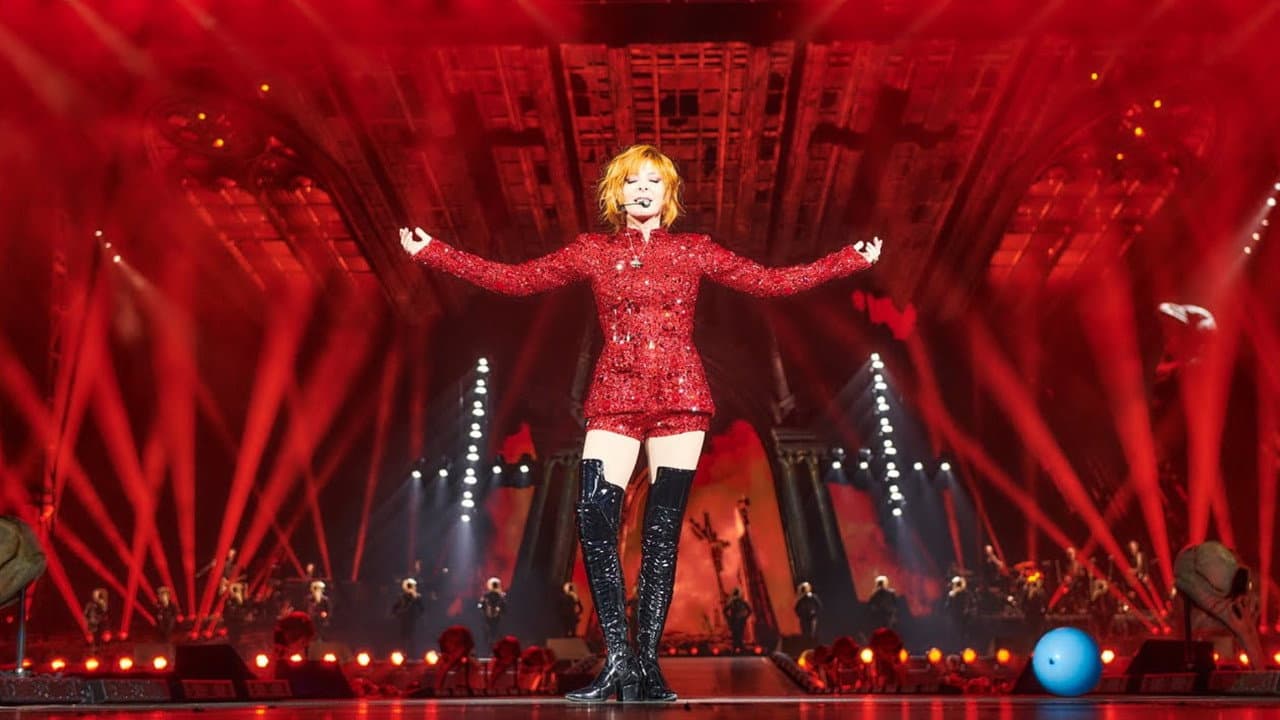 Backdrop – Mylène Farmer : Nevermore - Le film