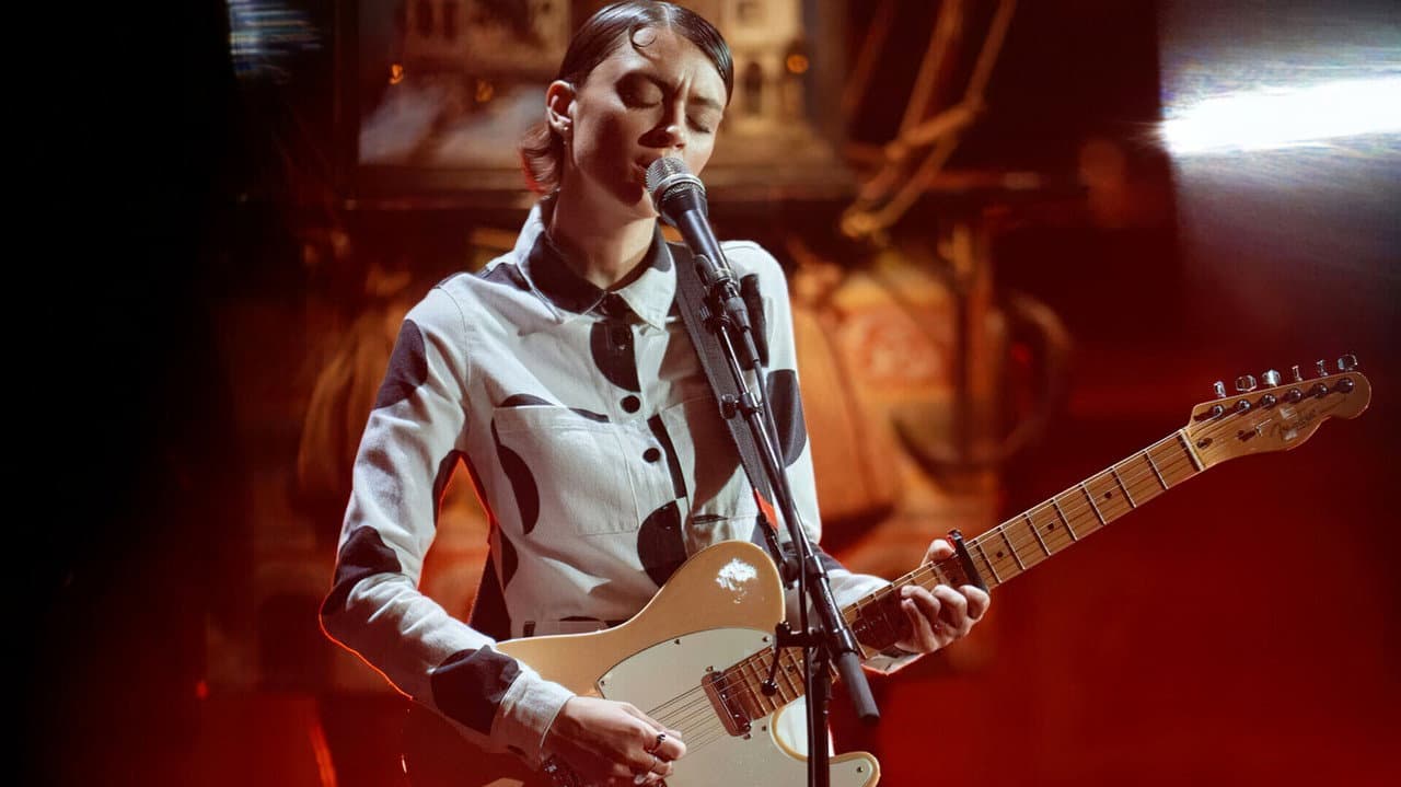 Backdrop – Déambulations : Pomme au Musée des Arts Forains