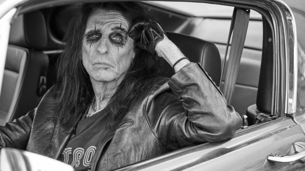 Backdrop – Alice Cooper: A Paranormal Evening at the Olympia Paris