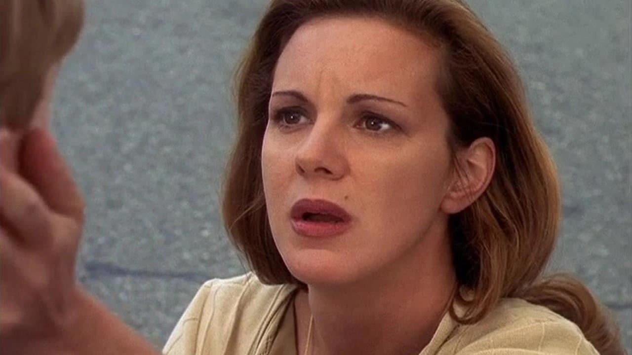 Backdrop – Geklont - Babys um jeden Preis