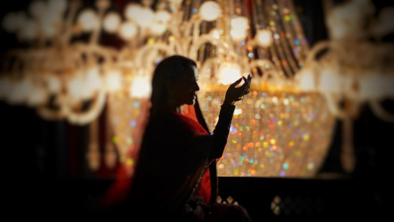 Backdrop – कलंक