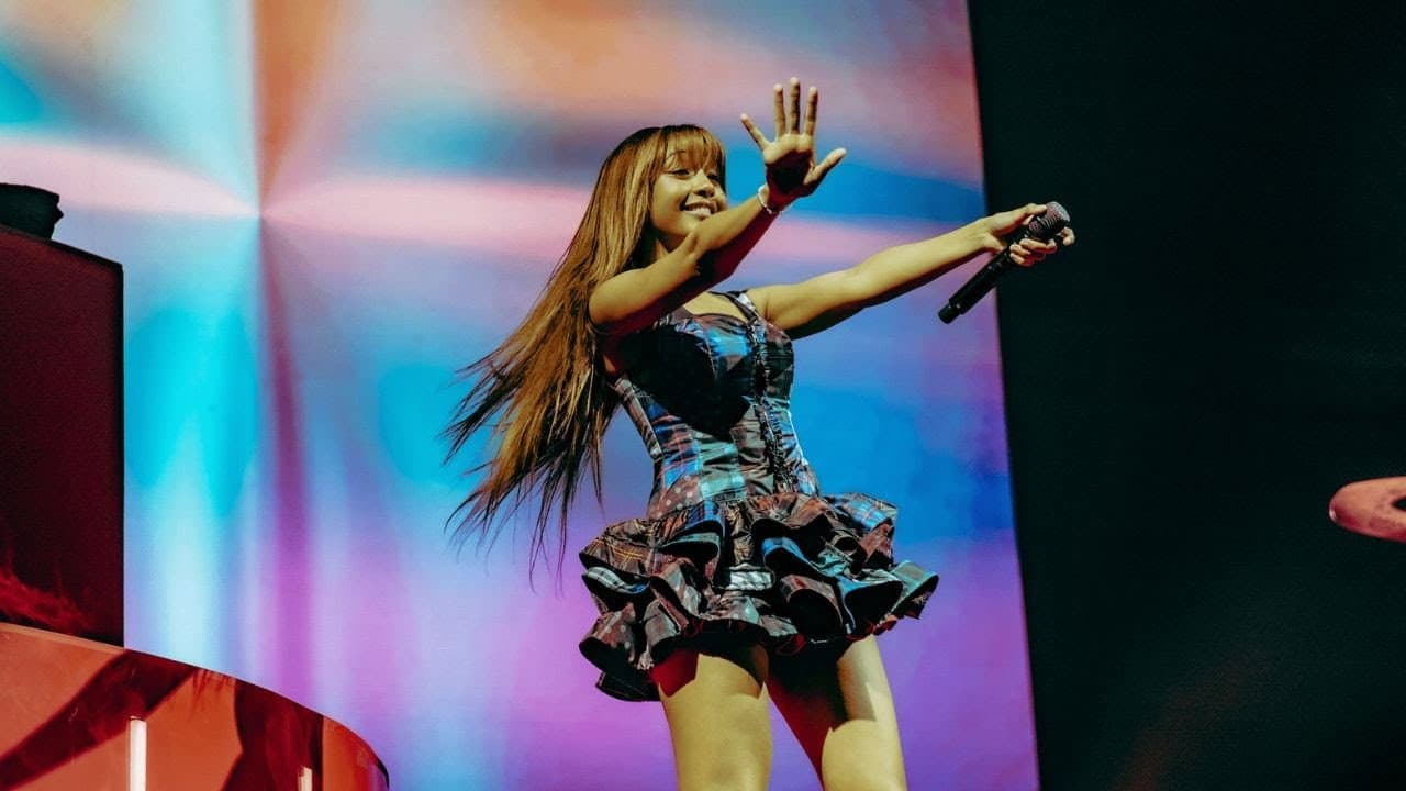 Backdrop – An Evening with PinkPantheress Begins... (Live At The Wiltern)