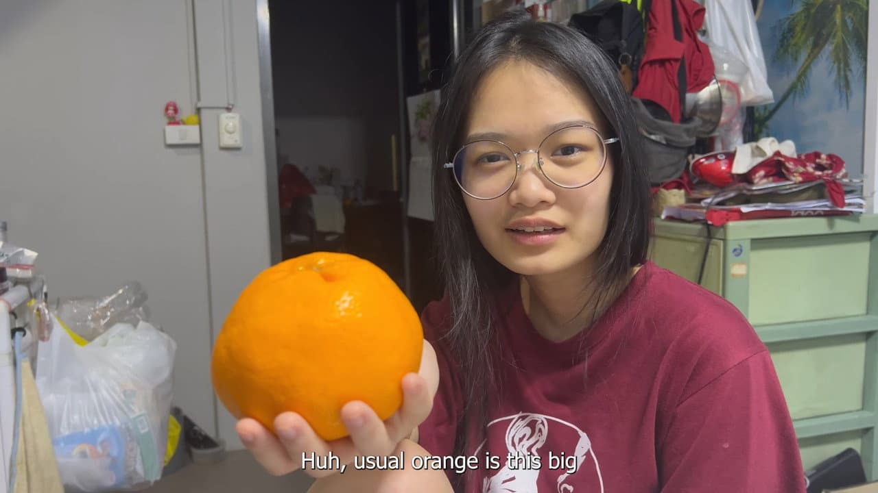 Backdrop – เรื่องของส้ม