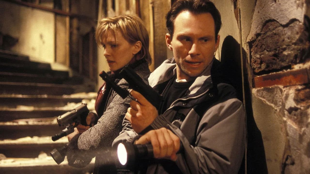 Backdrop – Mindhunters