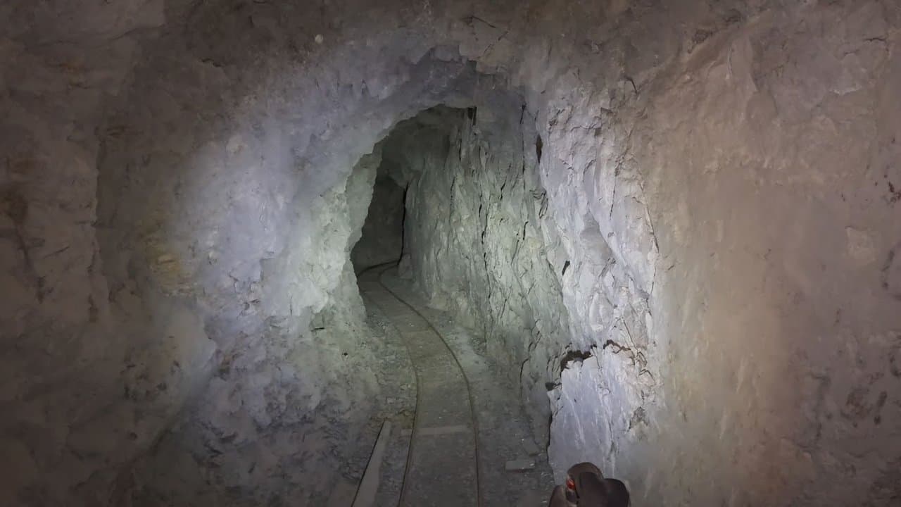 Backdrop – Horror in the High Desert 3: Firewatch