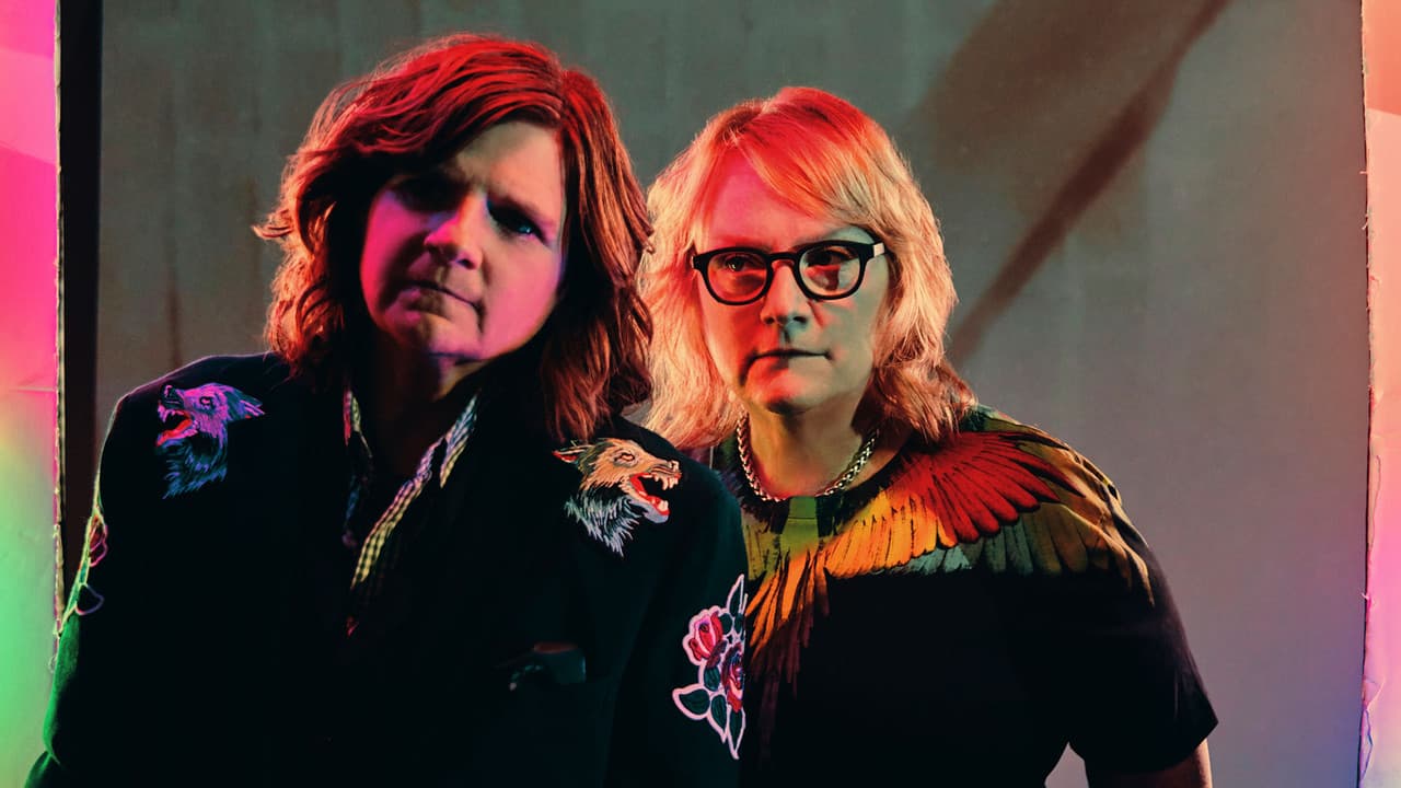 Backdrop – Indigo Girls: It's Only Life After All
