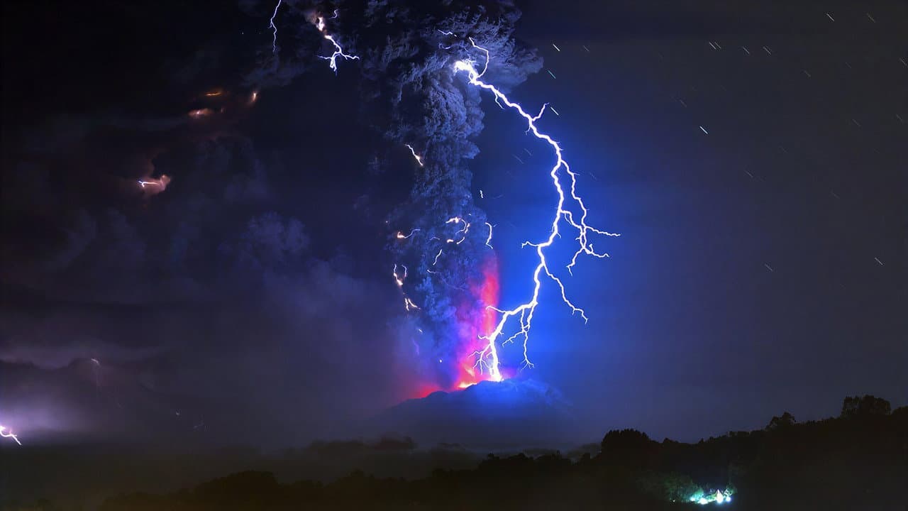 Backdrop – The Weirdest Weather in the Universe