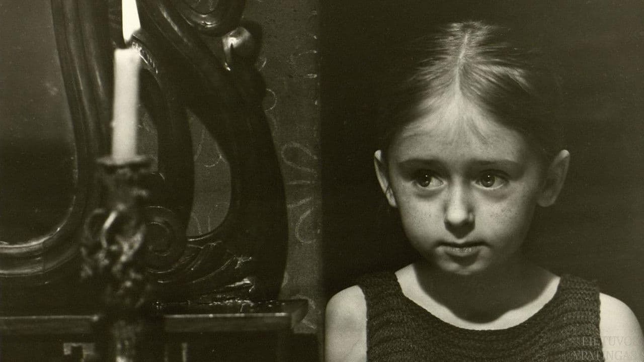 Backdrop – Mirtis ir vyšnios medis