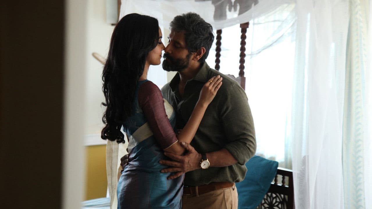 Backdrop – துருவ நட்சத்திரம்: அத்தியாயம் ஒன்று - யுத்த காண்டம்