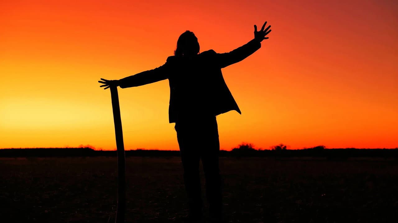Backdrop – Ray Martin: Mysteries Of The Outback