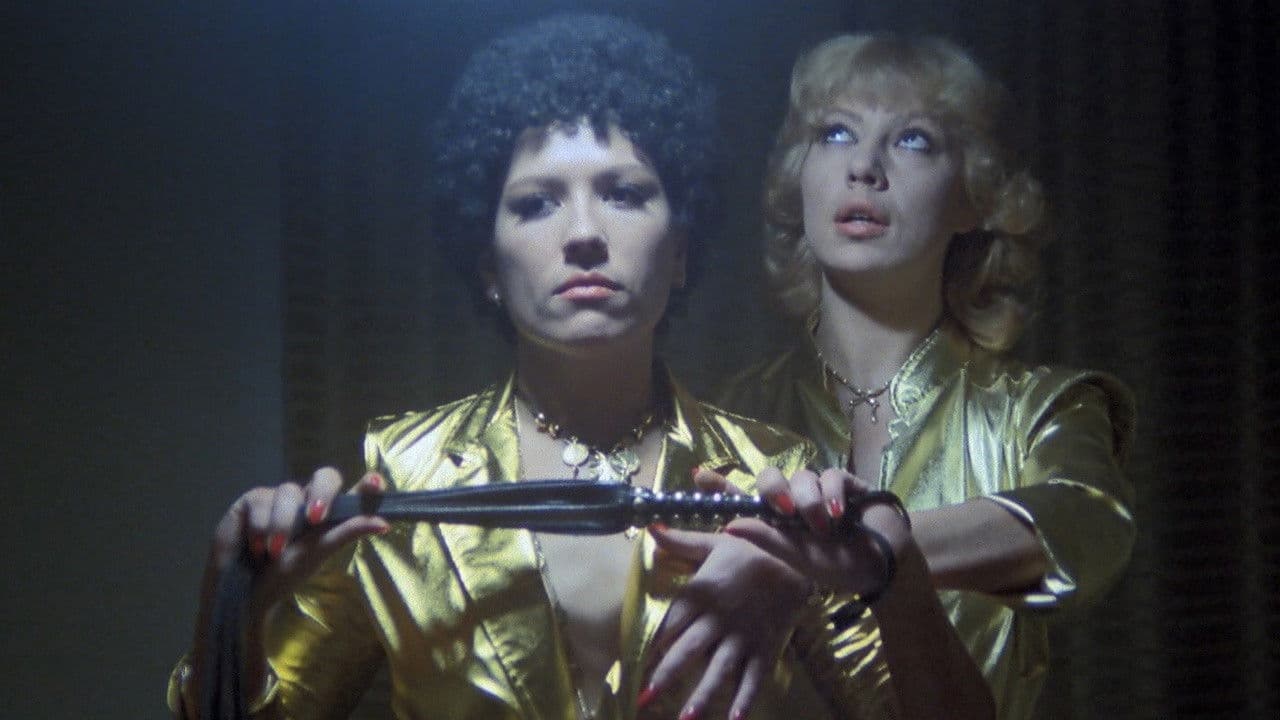 Backdrop – Botas negras, látigo de cuero