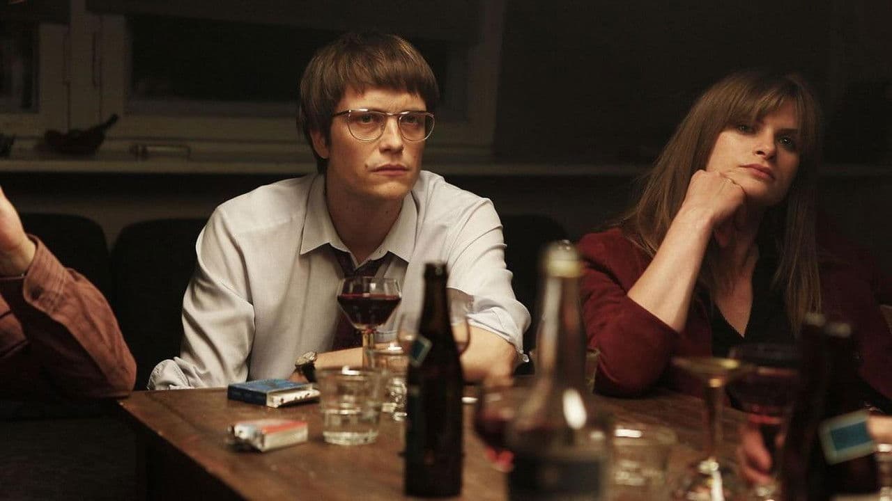 Backdrop – Wer wenn nicht wir