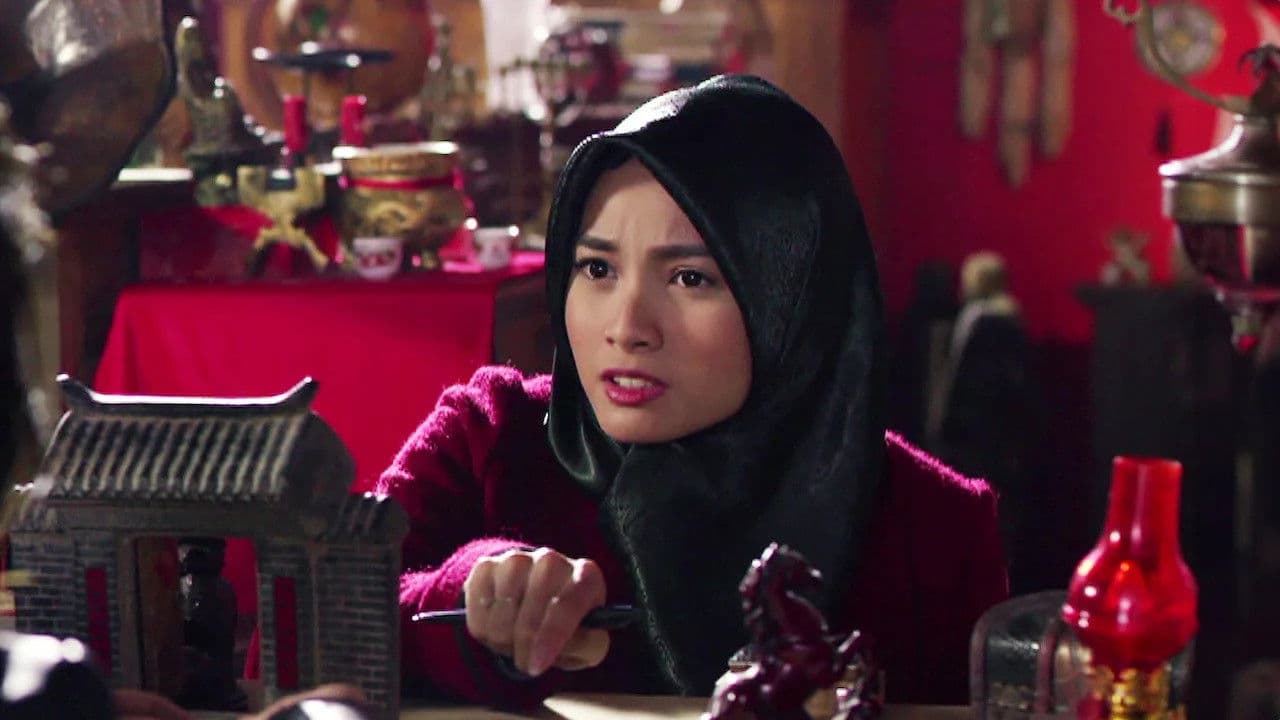 Backdrop – Bulan Terbelah di Langit Amerika 2