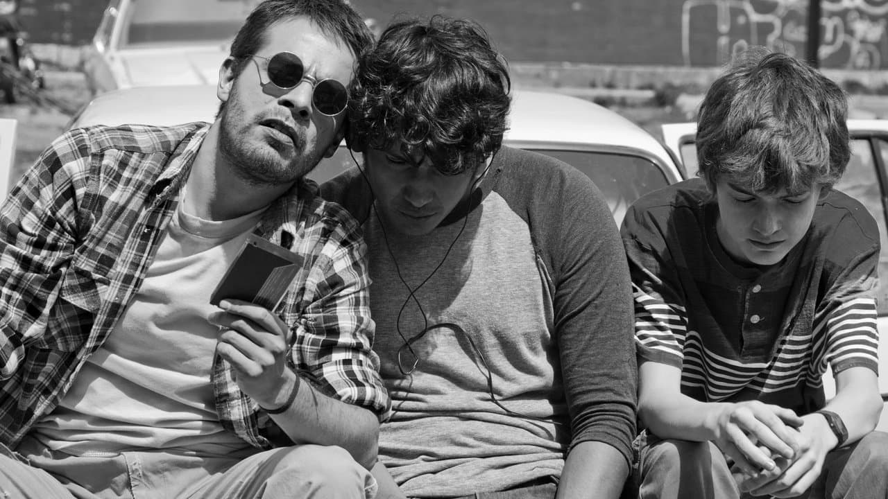 Backdrop – Güeros