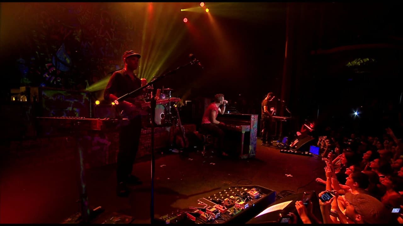 Backdrop – Coldplay - Live at La Cigale 2011
