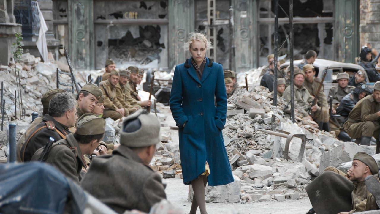 Backdrop – Anonyma - Eine Frau in Berlin