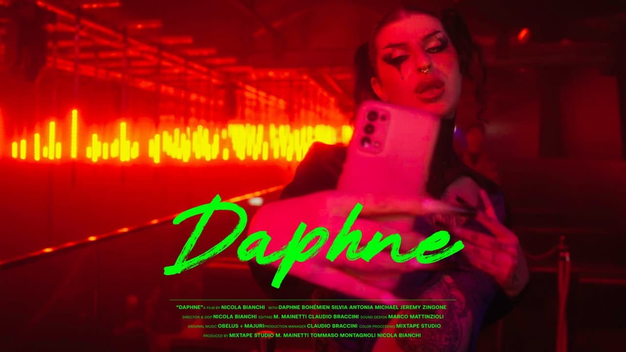 Backdrop – Daphne