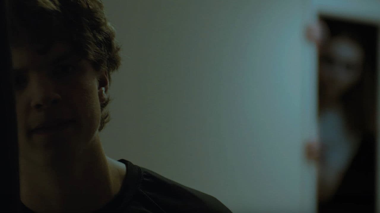 Backdrop – She Knows