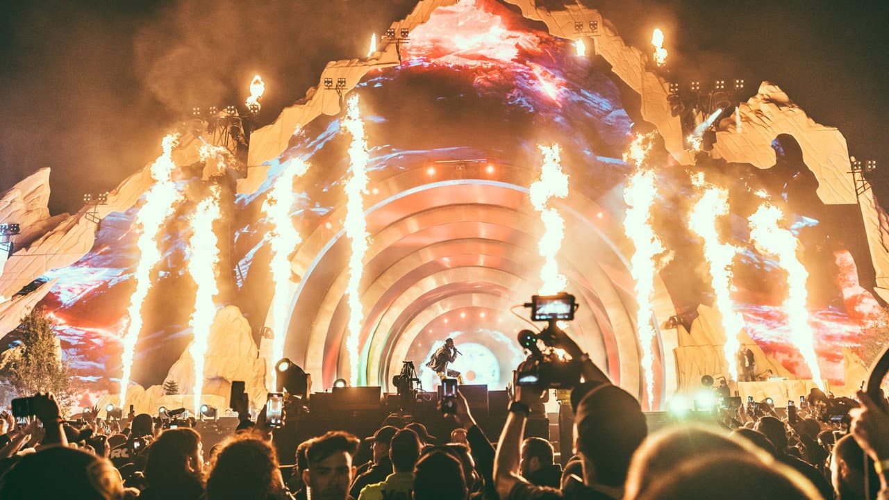 Backdrop – Astroworld: Concert from Hell