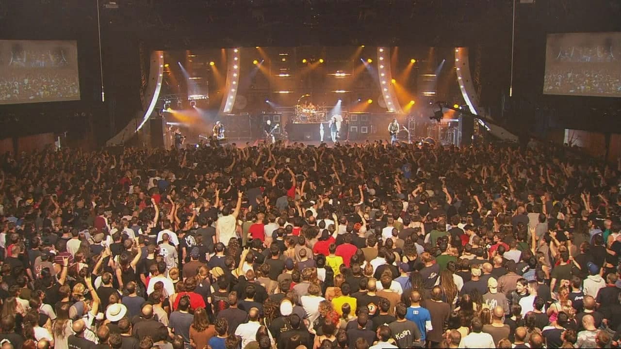 Backdrop – Korn: Live At Montreux 2004