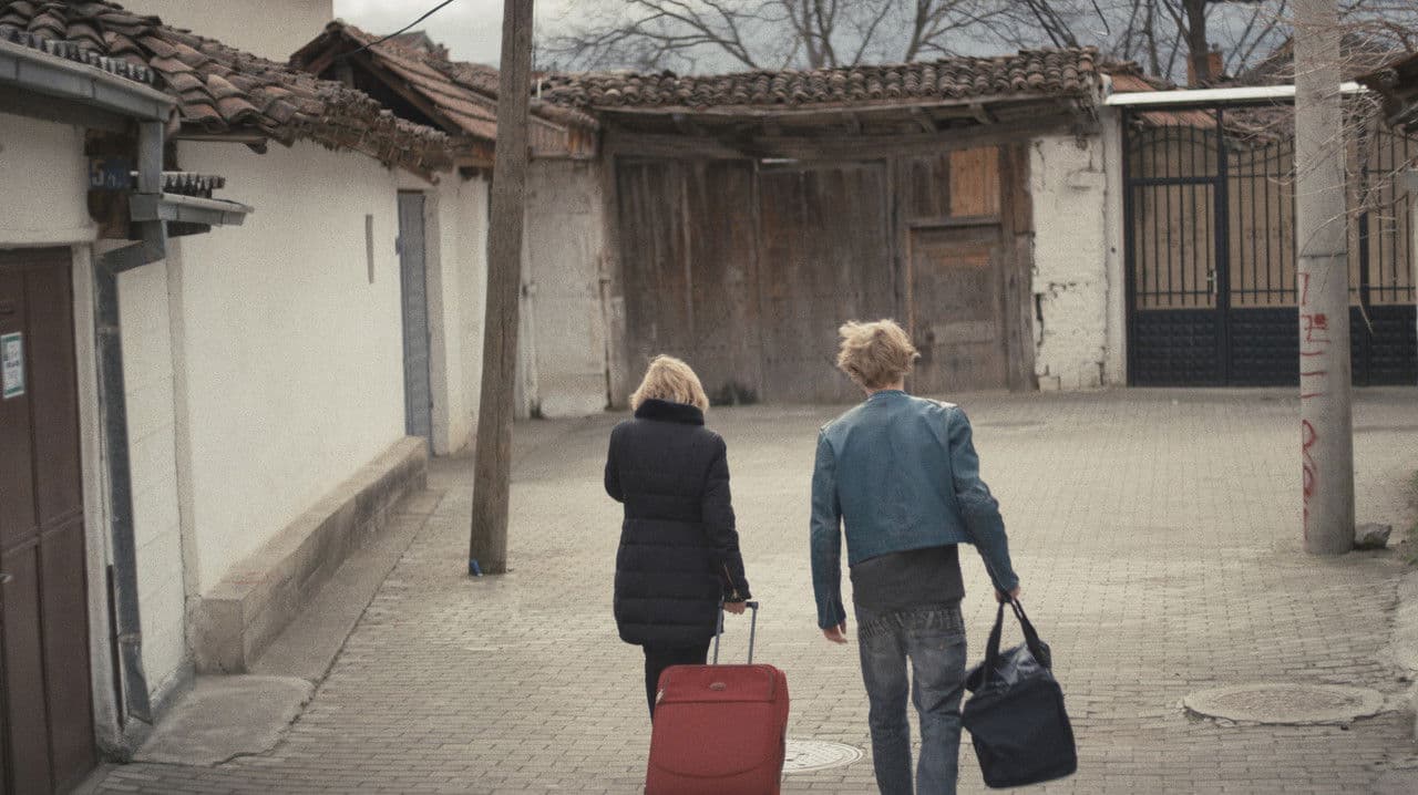 Backdrop – T'padashtun