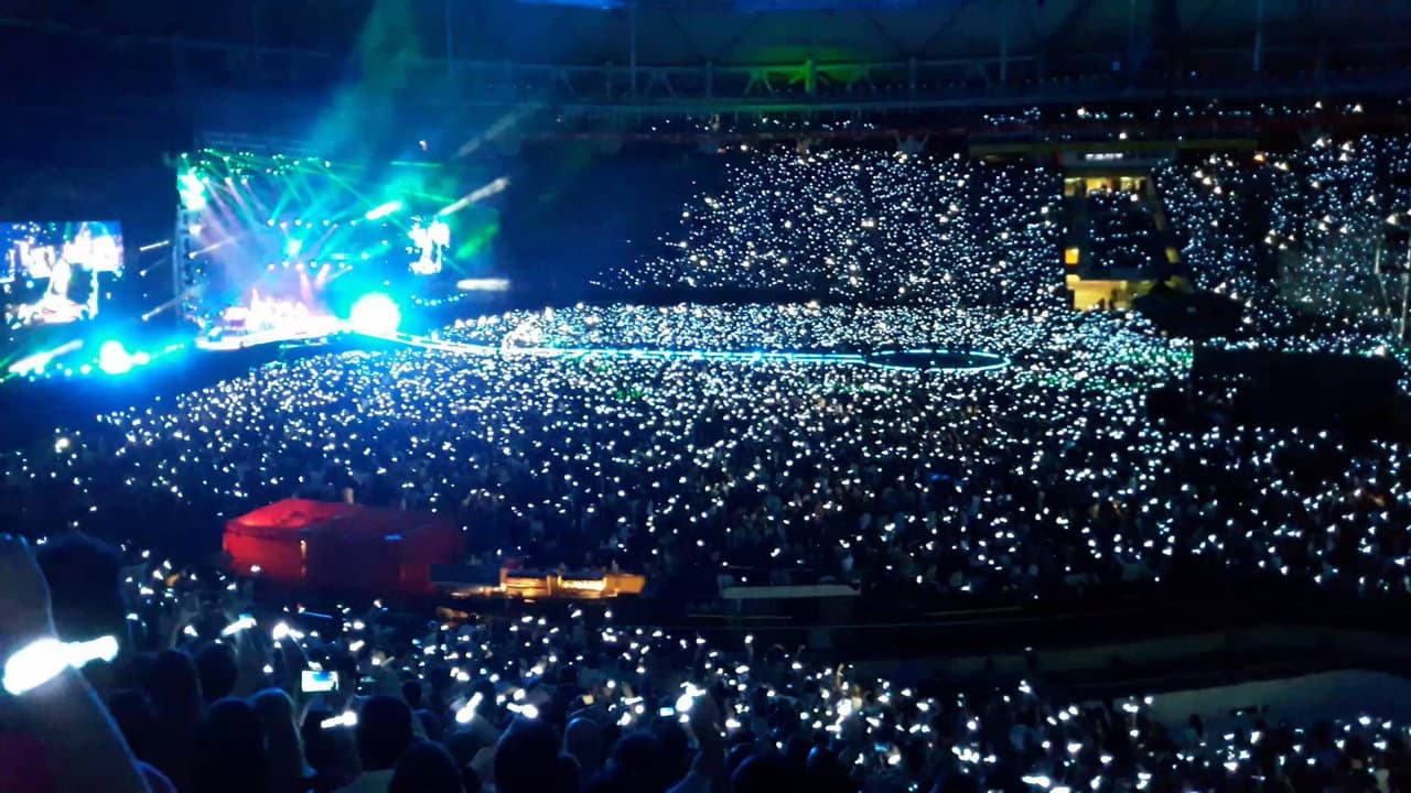 Backdrop – Coldplay: Live at Pasadena Rose Bowl 2016