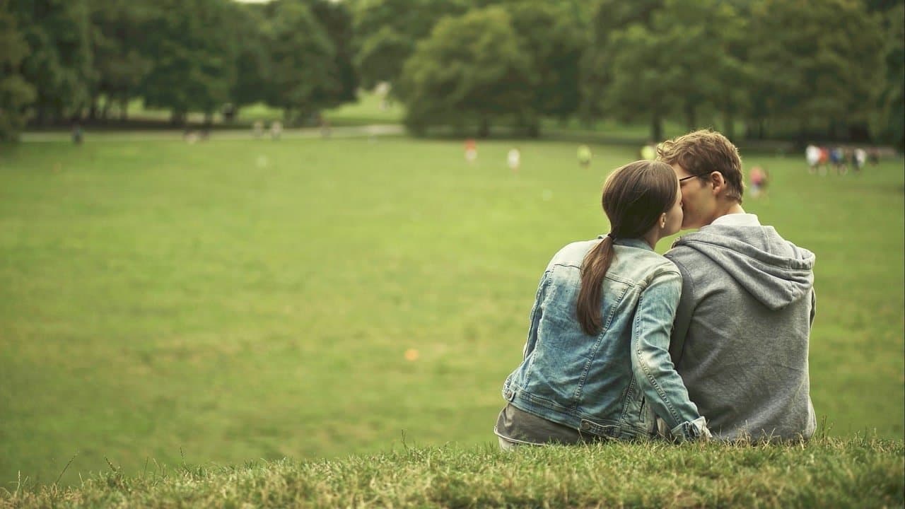 Backdrop – About a Girl