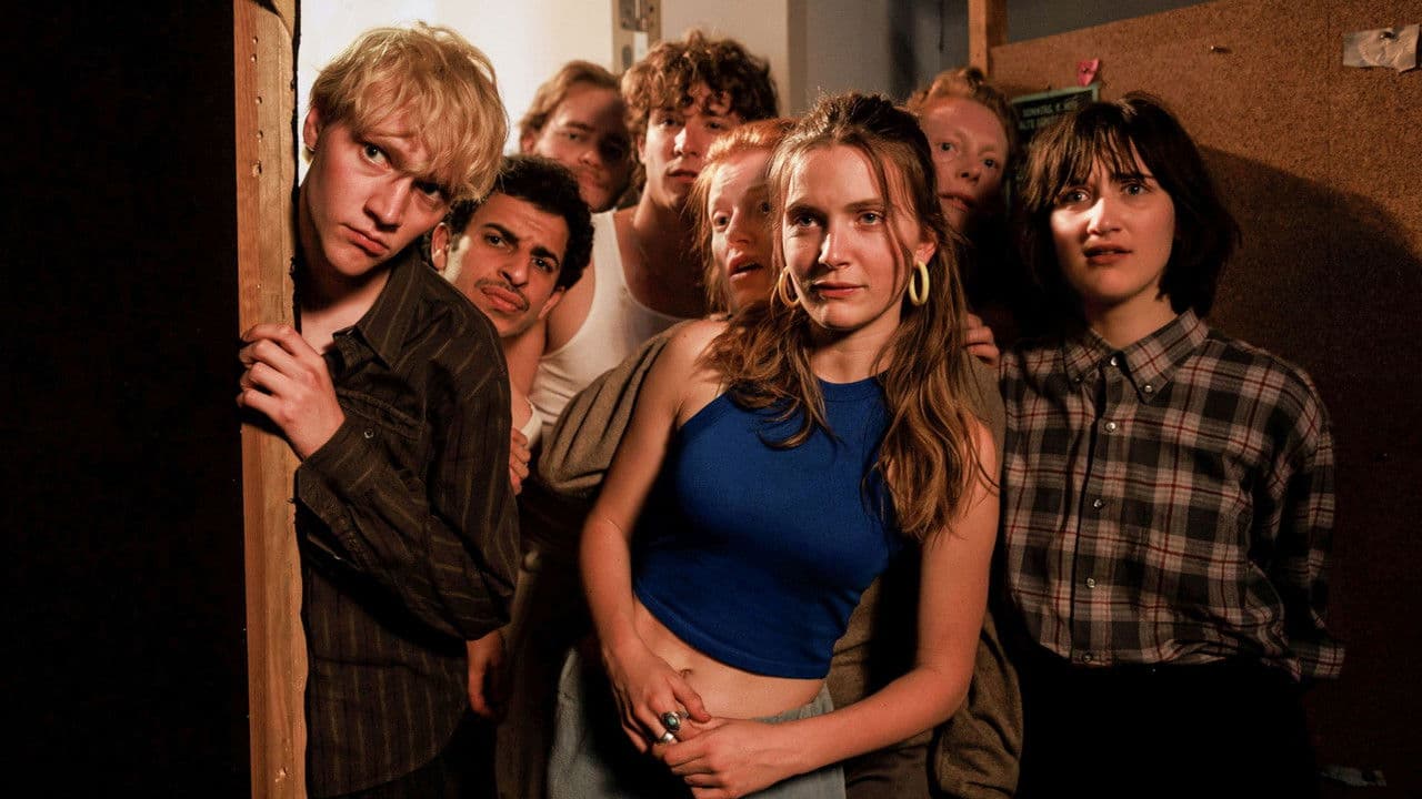 Backdrop – Ach, diese Lücke, diese entsetzliche Lücke