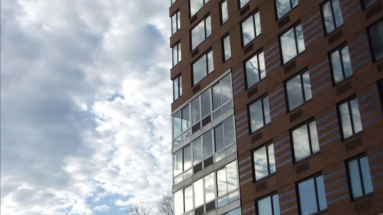 Backdrop – Transparent Apartments