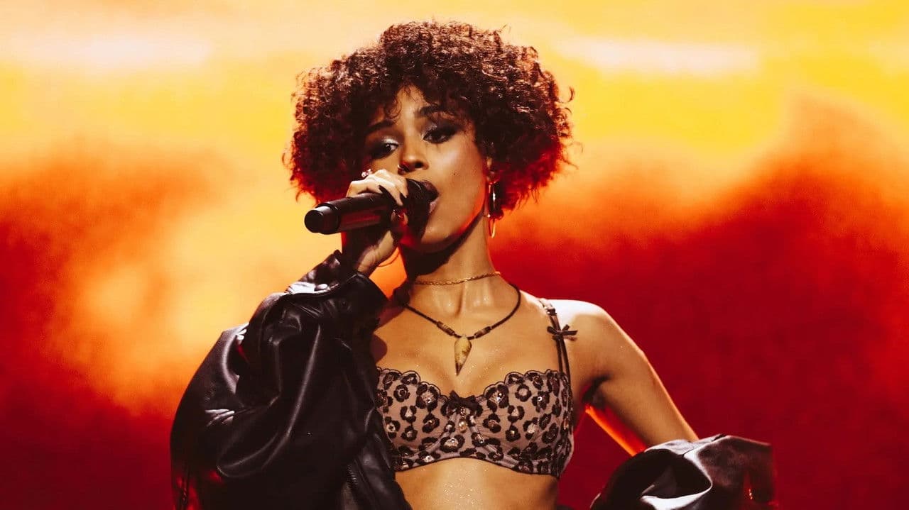 Backdrop – Tyla: Live on Showmax