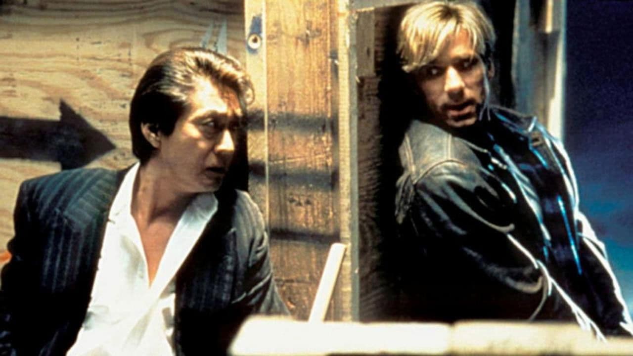 Backdrop – Fatal Blade - Messerscharf