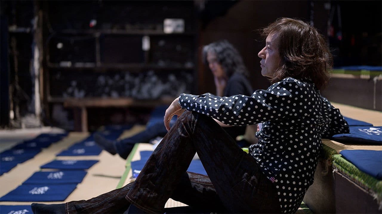 Backdrop – DIAMOND SHAKE