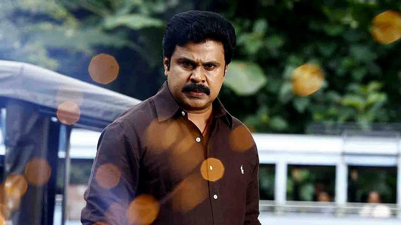 Backdrop – വില്ലാളിവീരൻ