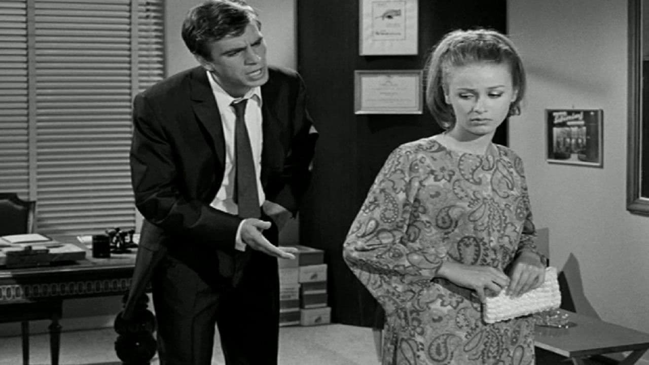 Backdrop – Τα δύο Πόδια σ' ένα Παπούτσι