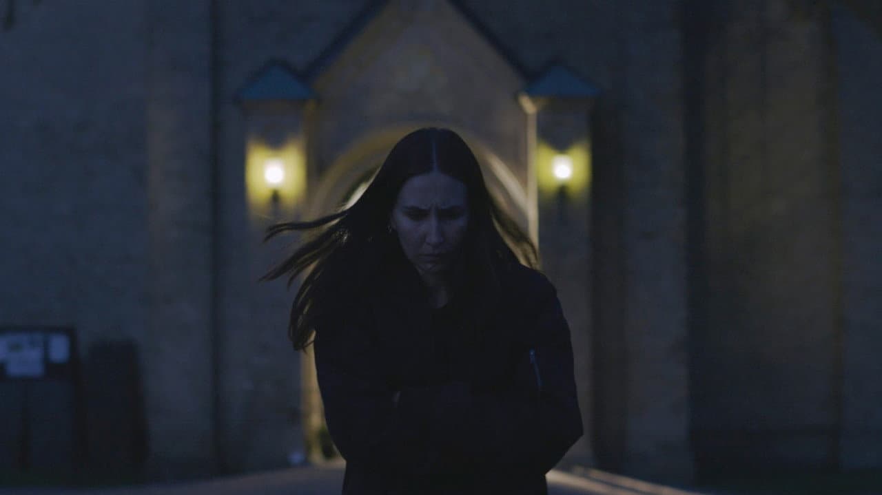 Backdrop – Guds Kalla Händer