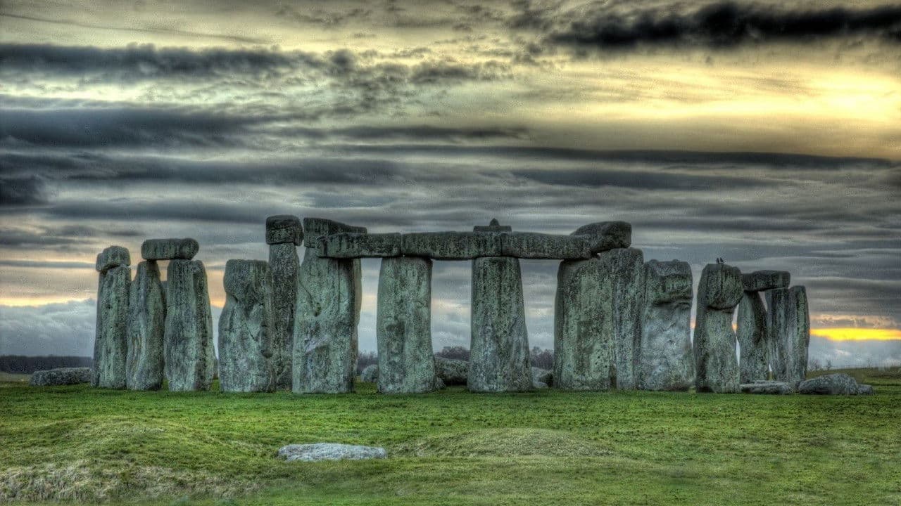 Backdrop – Secrets of Stonehenge