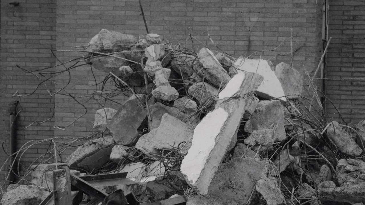 Backdrop – Making Dust