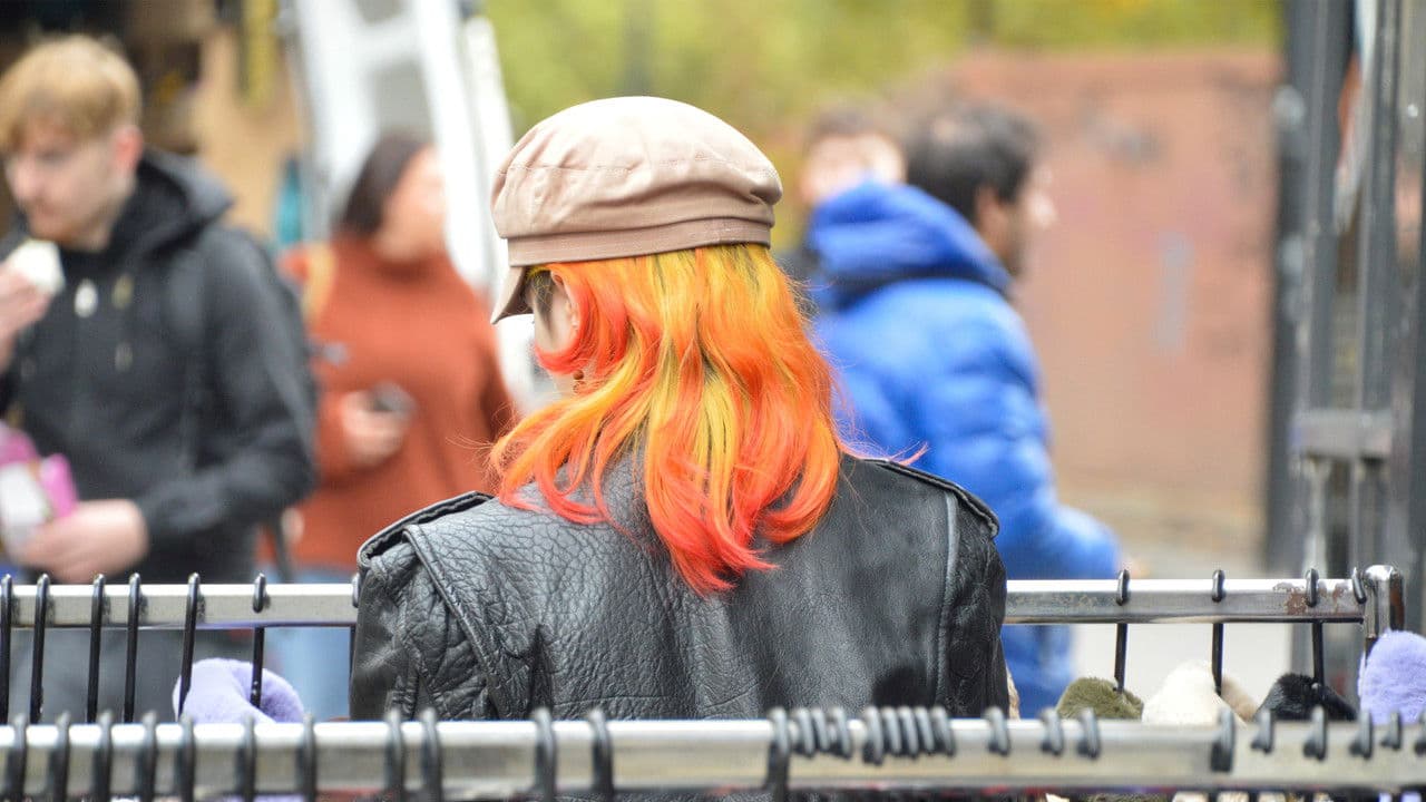 Backdrop – Bad Guys Wear Black