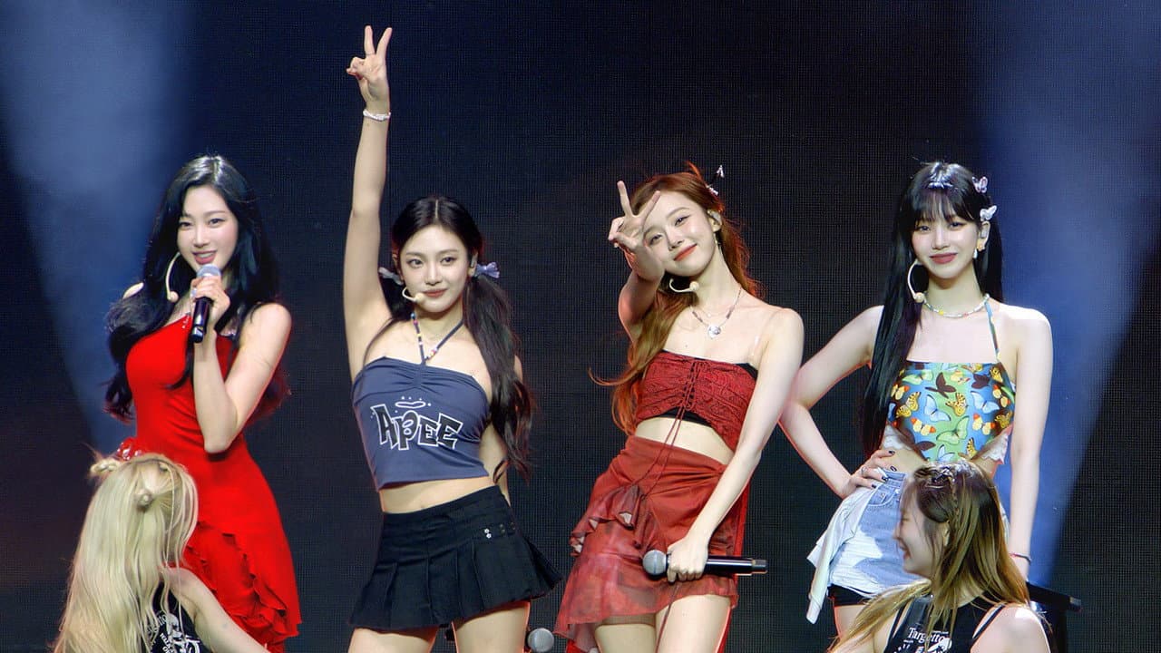 Backdrop – 에스파: 월드 투어 인 시네마